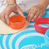 Round Two sided Cookie/Fondant Cutter (Set of 6)